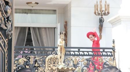 Nữ diễn viên Việt duy nhất được lên phóng sự Hàn Quốc về cuộc sống giới siêu giàu Việt Nam- Ảnh 9. Nữ diễn viên Việt duy nhất được lên phóng sự Hàn Quốc về cuộc sống giới siêu giàu Việt Nam- Ảnh 9.