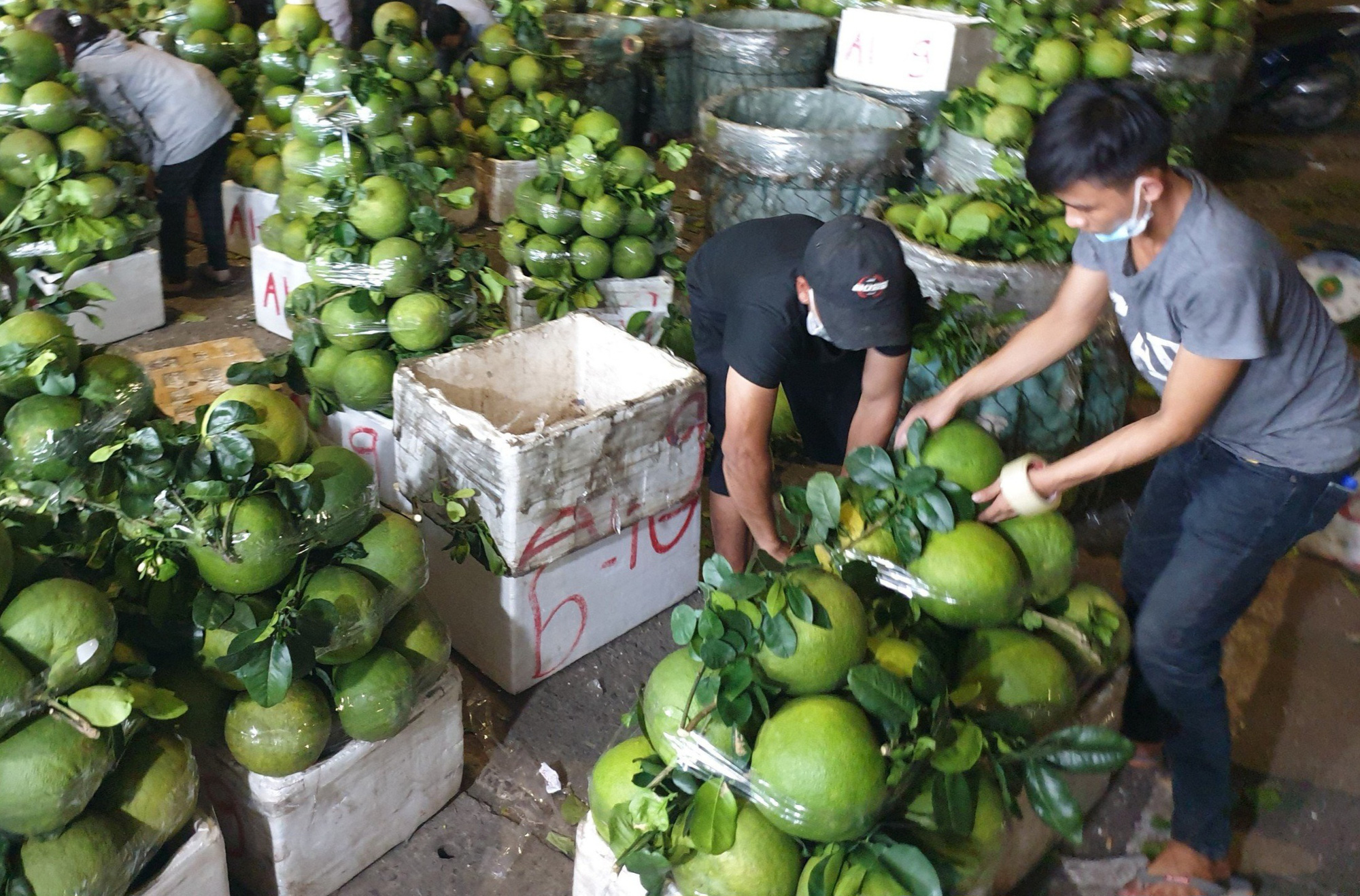 Nước ép bưởi: Đồ uống giàu vitamin, khoáng chất 1 vitamin - Ảnh 1.