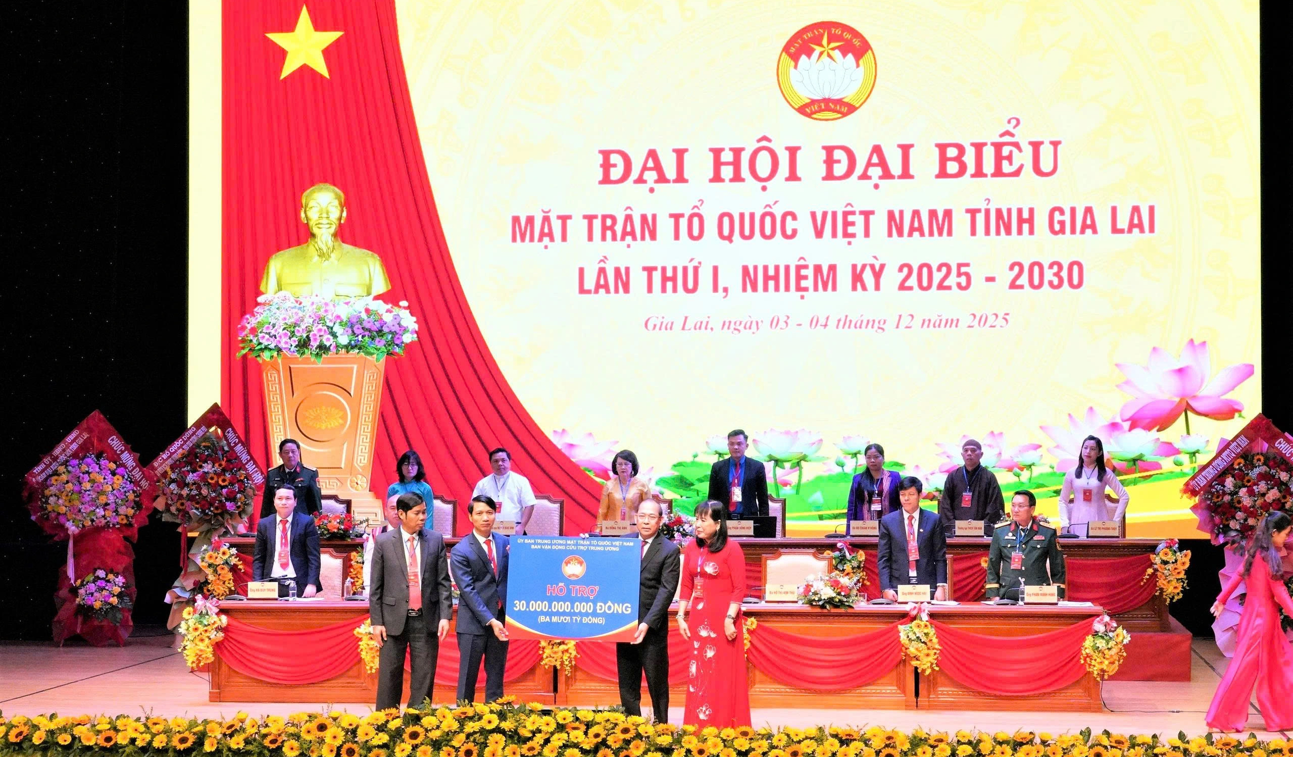 Gia Lai tổ chức khai mạc đại hội MTTQ Việt Nam lần thứ 1 - Ảnh 4.