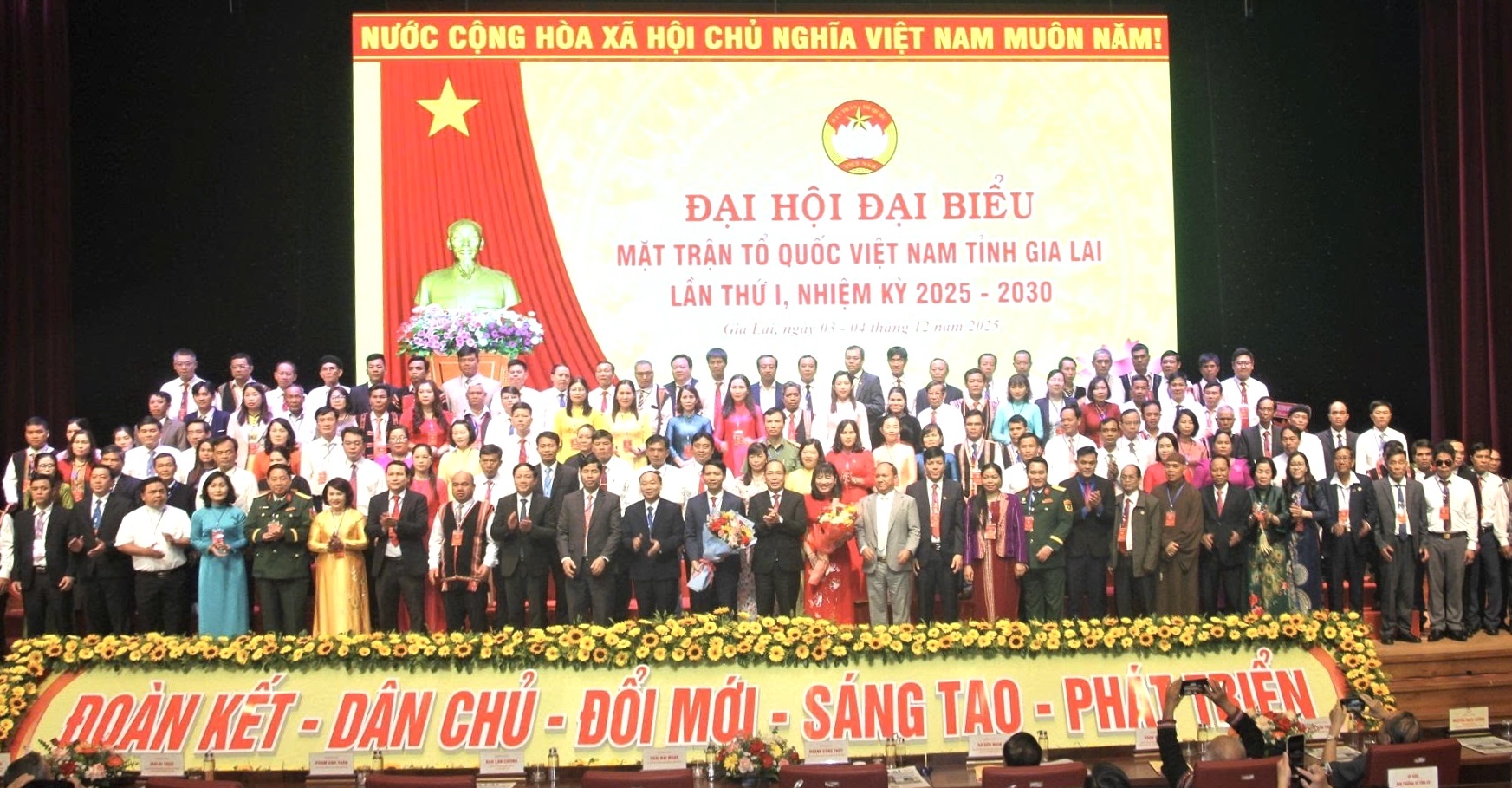 Gia Lai tổ chức khai mạc đại hội MTTQ Việt Nam lần thứ 1 - Ảnh 1.