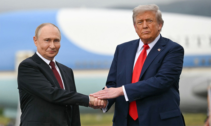 Tổng thống Mỹ Donald Trump và Tổng thống Vladimir Putin tại Anchorage, bang Alaska ngày 15/8. Ảnh: AFP