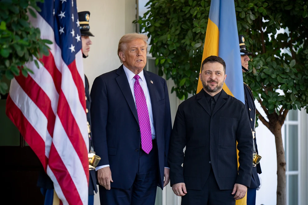 Tổng thống Mỹ Donald Trump (trái) và Tổng thống Ukraine Volodymyr Zelensky. Ảnh: WHITE HOUSE Ông Trump: Đề xuất của ông Zelensky cần được Mỹ xem xét