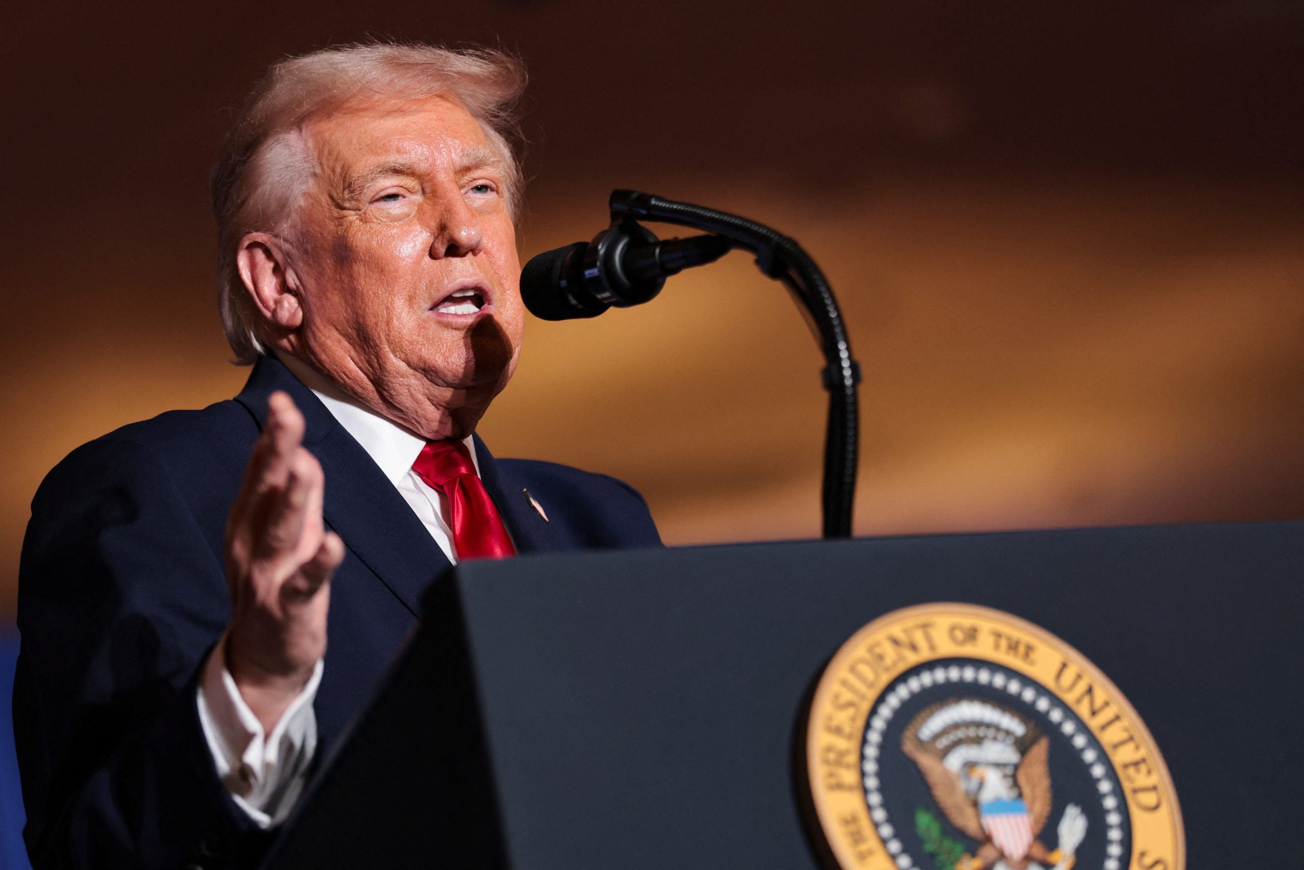 Ông Trump tuyên bố sẽ gọi điện để ‘chấm dứt' xung đột Thái Lan - Campuchia 1 xung đột - Ảnh 1.