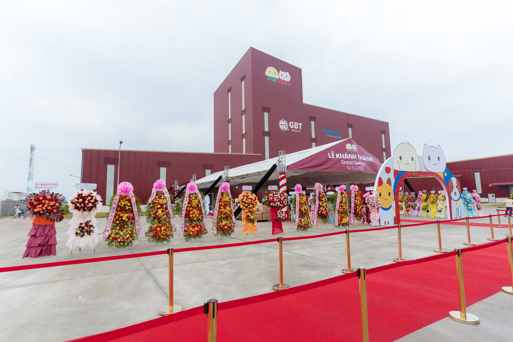 PetLike khánh thành nhà máy thức ăn thú cưng vào ngày 02/12/2025.
PetLike khánh thành nhà máy thức ăn thú cưng vào ngày 02/12/2025.