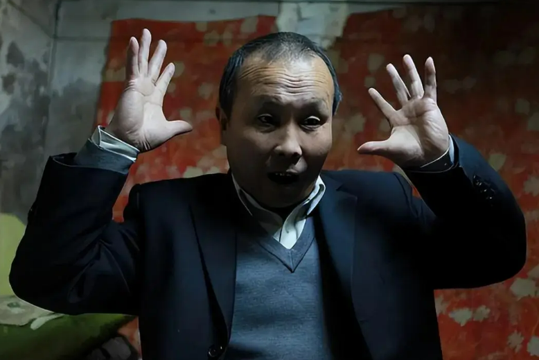 Chủ căn nhà 153m² từ chối hơn 3,1 tỷ đồng tiền đền bù, kiên quyết không di dời còn tuyên bố: “Phải trả 9,3 tỷ cùng 1 căn 3 phòng ngủ mới xứng đáng”- Ảnh 1.