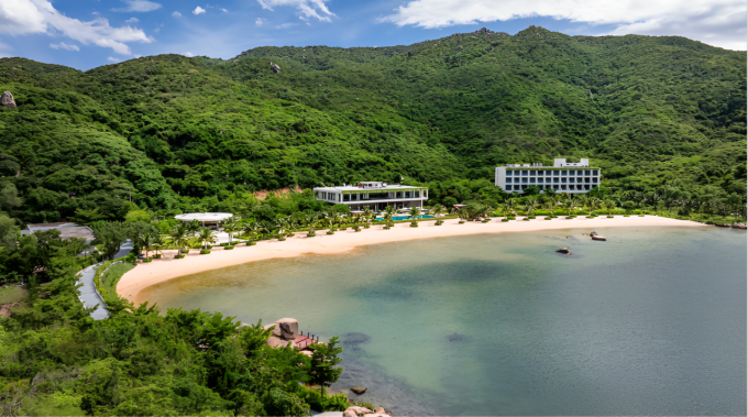Khu bán đảo cho thuê giá đến 650 triệu đồng mỗi đêm. Ảnh: Vias Resort Vân Phong Peninsula