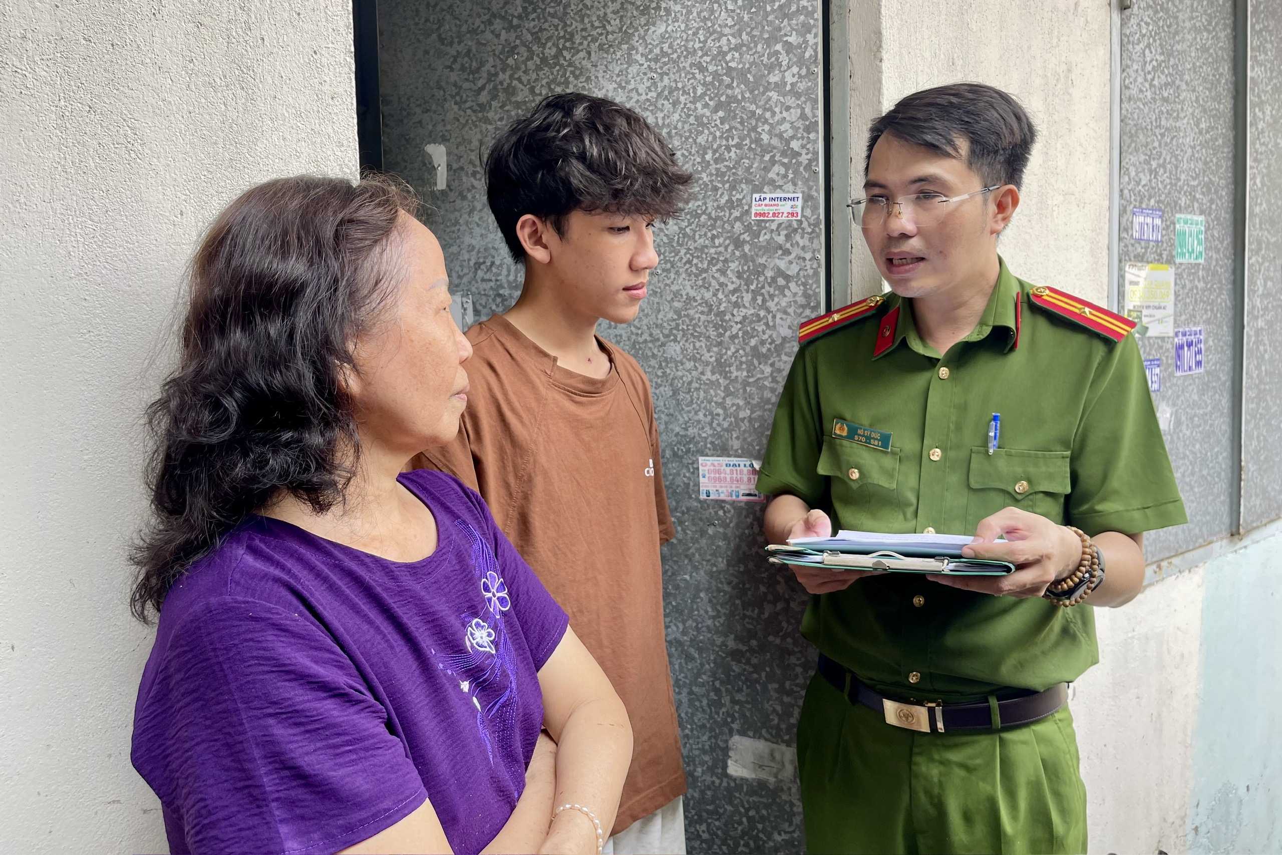 Loa kẹo kéo hết làm phiền, xóm giềng an giấc: Phạt 