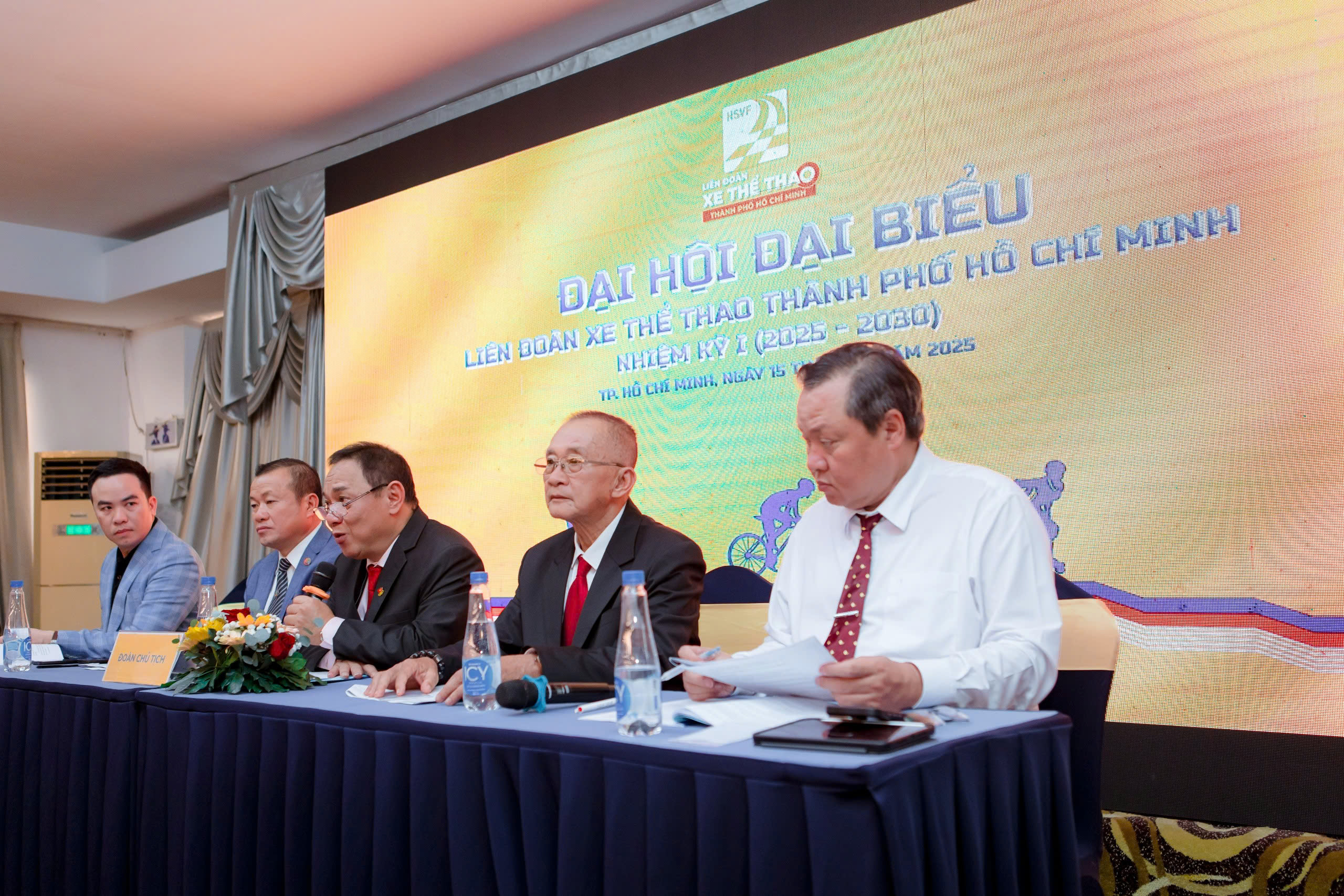 Phát triển bền vững, vươn tầm quốc tế 1 Liên đoàn Xe thể thao TP HCM: Phát triển bền vững, vươn tầm quốc tế - Ảnh 1.