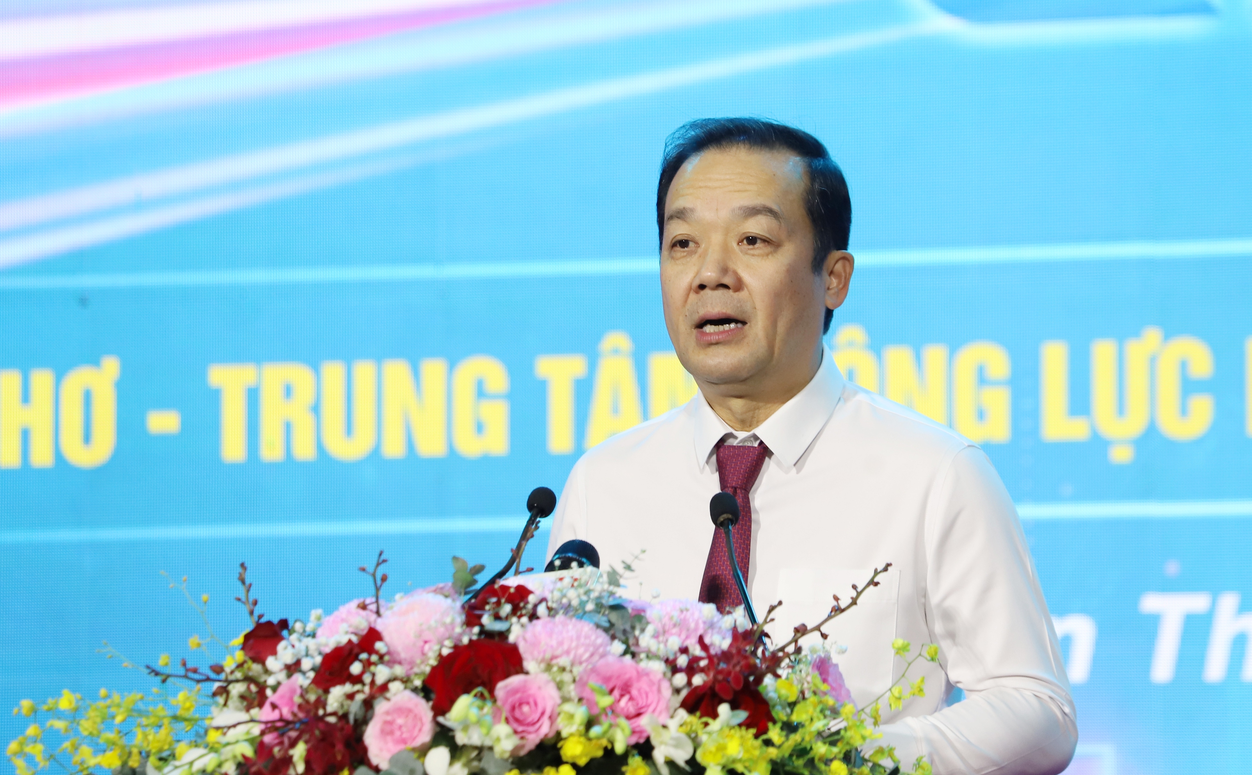 Phát triển theo mô hình cũ, Cần Thơ sẽ khó bứt phá và khó giữ vai trò trung tâm vùng 1 Cần Thơ - Ảnh 1.