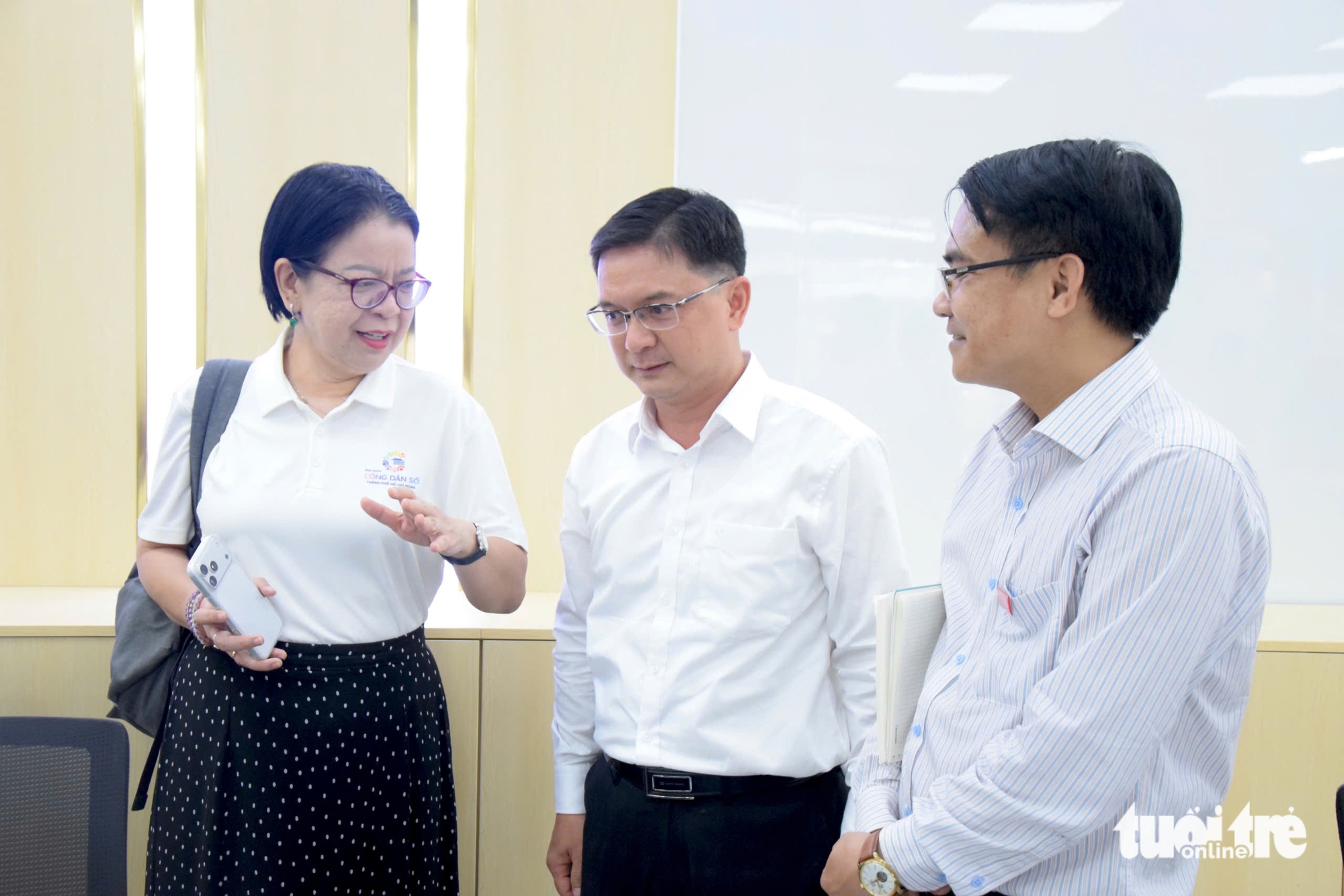 Phó chủ tịch UBND TP.HCM Nguyễn Mạnh Cường khảo sát Trung tâm Phục vụ hành chính công - Ảnh 1.