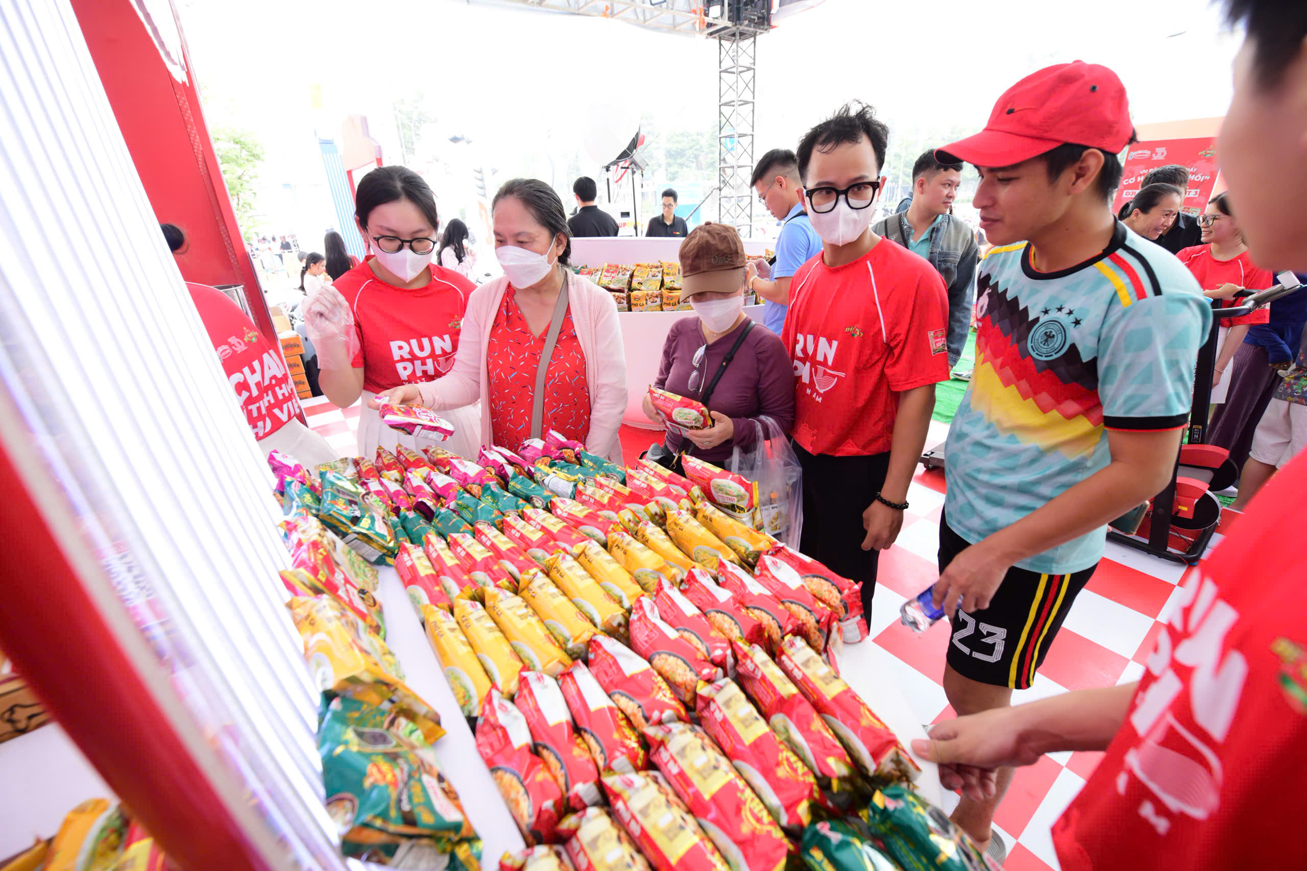 'Phở nay' ăn liền: Nhanh, tiện, nhưng vẫn tròn vị phở 1 phở - Ảnh 1.