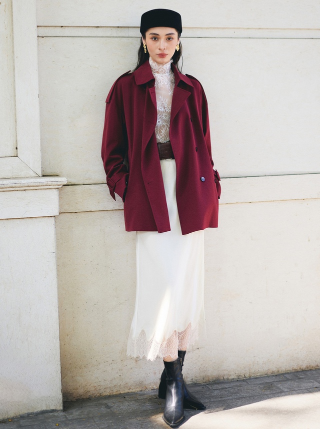 Phối áo khoác ngày đông cùng quần ống rộng và váy dài- Ảnh 1.