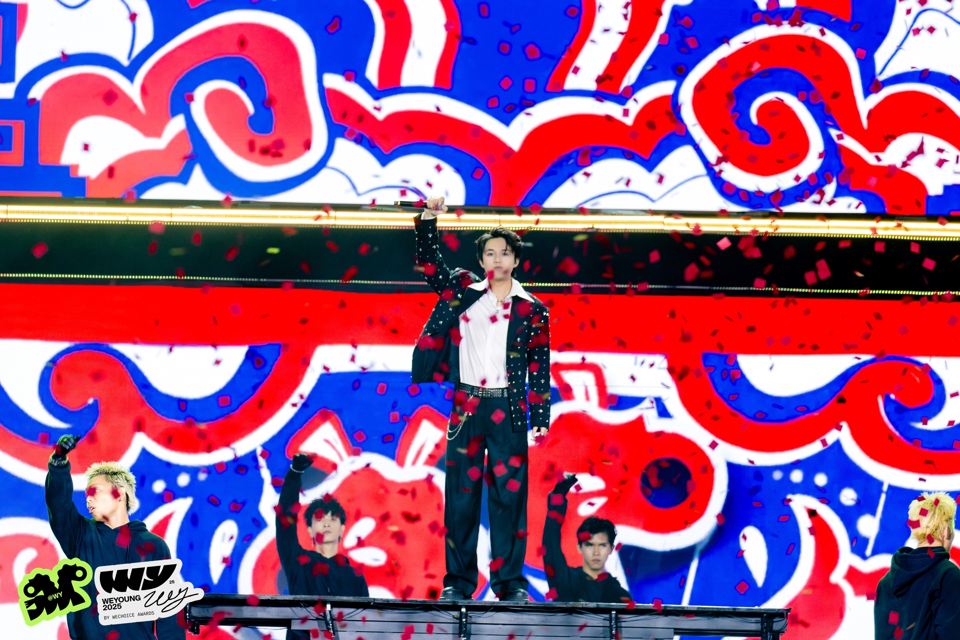 Rapper Nhật Hoàng: 