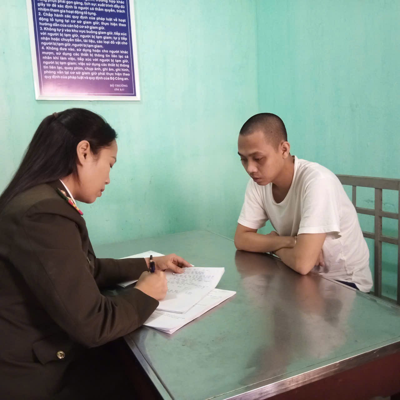 Quy trình 4 bước của đường dây lừa đảo nghìn tỷ có bản doanh tại Campuchia- Ảnh 2.