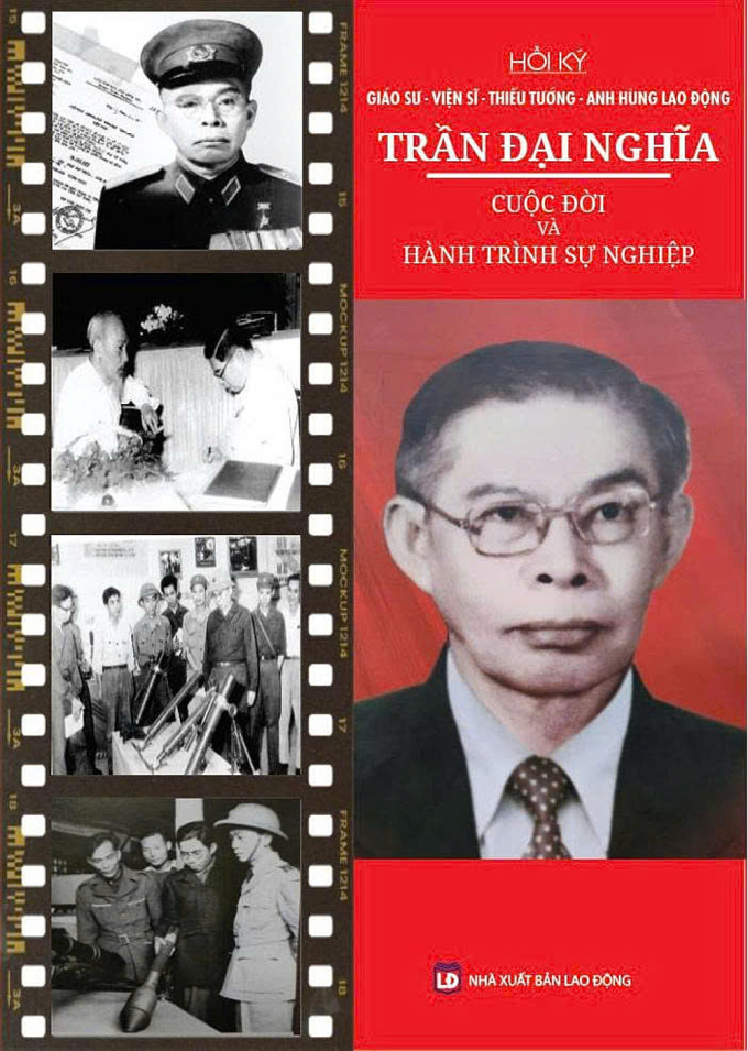 Ấn phẩm dày 240 trang, do NXB Lao Động và HanoiBooks phát hành. Ảnh: NXB cung cấp