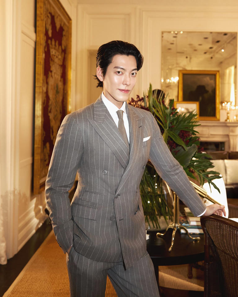 Rần rần clip Kim Woo Bin - Shin Min Ah lộ diện trước phút thề nguyện?- Ảnh 2. Rần rần clip Kim Woo Bin - Shin Min Ah lộ diện trước phút thề nguyện?- Ảnh 2.