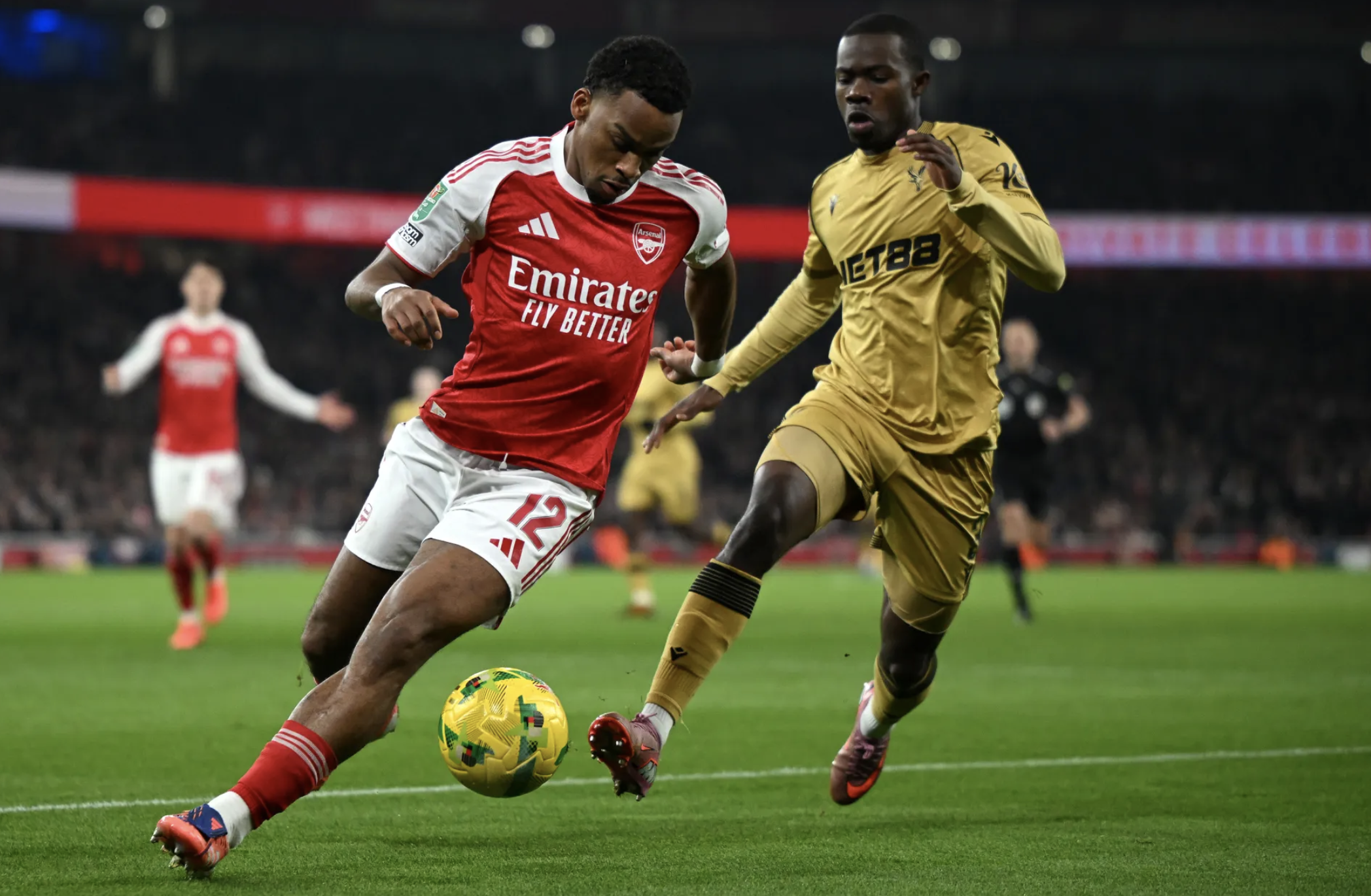 Rượt đuổi tỉ số nghẹt thở Crystal Palace, Arsenal chật vật đoạt vé bán kết League Cup 1 Rượt đuổi tỉ số nghẹt thở Crystal Palace, Arsenal chật vật đoạt vé bán kết League Cup - Ảnh 1.