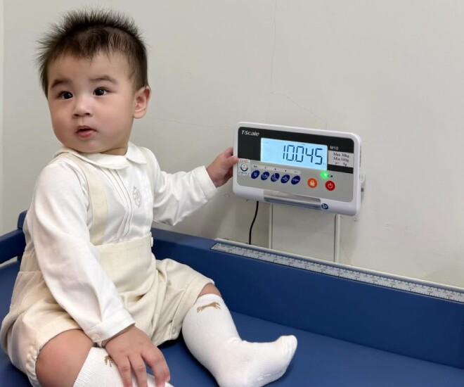 Sao Việt 24h: Con trai MC Mai Ngọc hơn 7 tháng tuổi sở hữu vóc dáng "vượt chuẩn", nghe số đo khiến các "mẹ bỉm" ao ước 1 Con trai Mai Ngọc phát triển vượt trội ở tháng thứ 7.