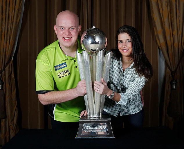 Gấp đôi nỗi sầu: Sao thể thao vật vã khi ly hôn, ai ngờ 7 tháng sau vợ cũ đã sinh con cho tình mới- Ảnh 1.