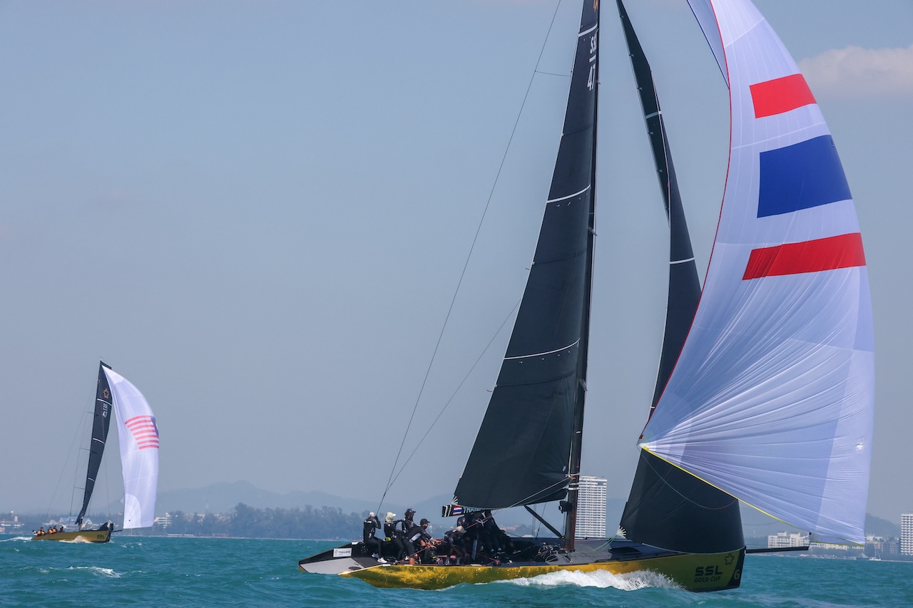 Thú vị hình ảnh Hoàng hậu Suthida làm hoa tiêu, thuyền buồm Thái Lan bứt tốc: Sắp giành HCV SEA Games- Ảnh 4.