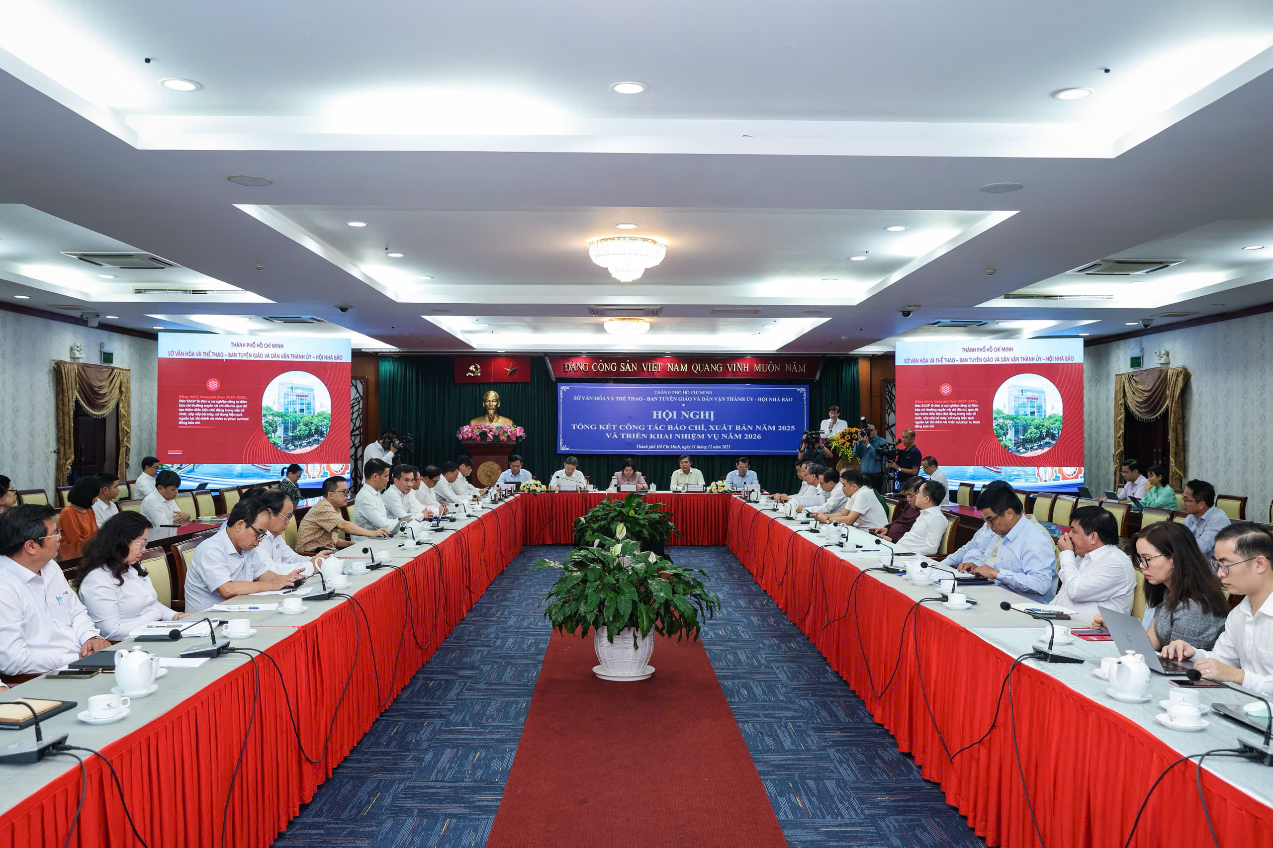 Sắp xếp báo chí TP.HCM từ tổng thể đến nội bộ từng cơ quan để mạnh hơn- Ảnh 1.