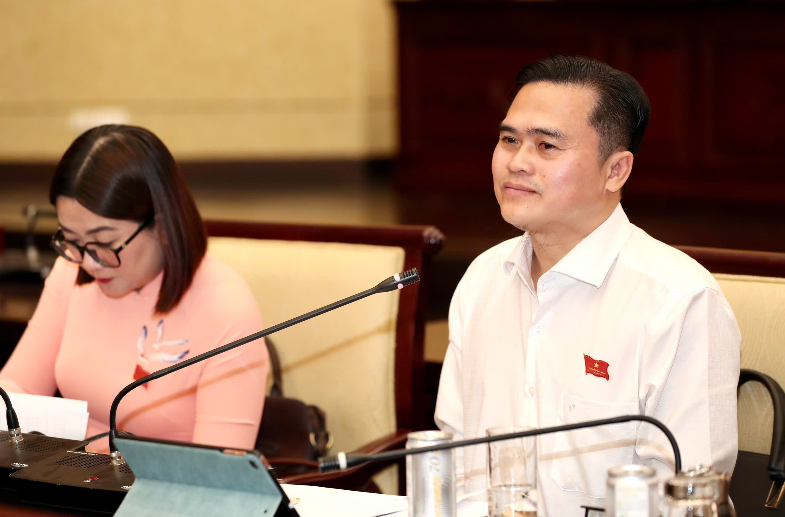 Sau nhiều vụ ngộ độc thực phẩm, đại biểu đề xuất áp dụng bảo hiểm thực phẩm bắt buộc 1 Sau nhiều vụ ngộ độc thực phẩm, đại biểu đề xuất áp dụng bảo hiểm thực phẩm bắt buộc - Ảnh 1.