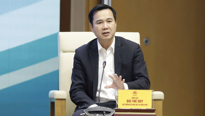 Sẽ thí điểm 'voucher công nghệ' cho nông dân 1 Thứ trưởng Khoa học và Công nghệ Bùi Thế Duy giải đáp thắc mắc của đại biểu tại hội nghị sáng 10/12. Ảnh: Dân Việt