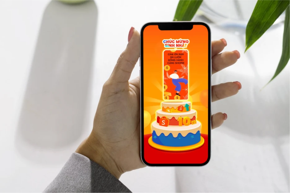 Hơn 1,6 triệu hộp quà online đã được khui trong game “Shopee sinh nhật - Khui quà thích thật”, chứa các voucher đặc biệt dành tặng riêng cho người dùng Việt. shopee_4.png