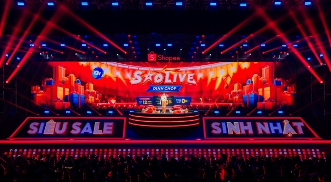 Birthday music show - Shopee sao live đỉnh chóp và livestream Sao thì sao đạt hơn 13 triệu lượt xem khắp các nền tảng. Ảnh: Shopee