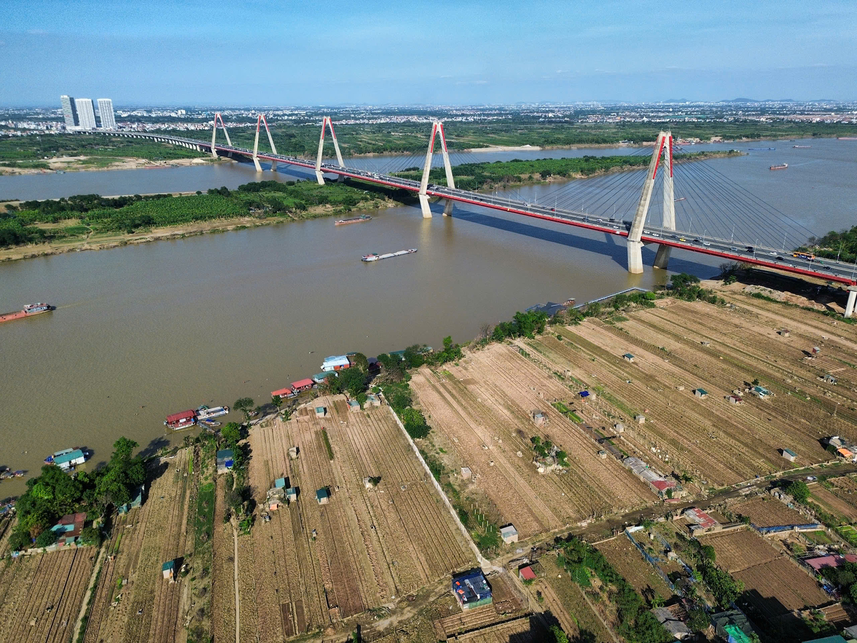 sông Hồng - Ảnh 1.