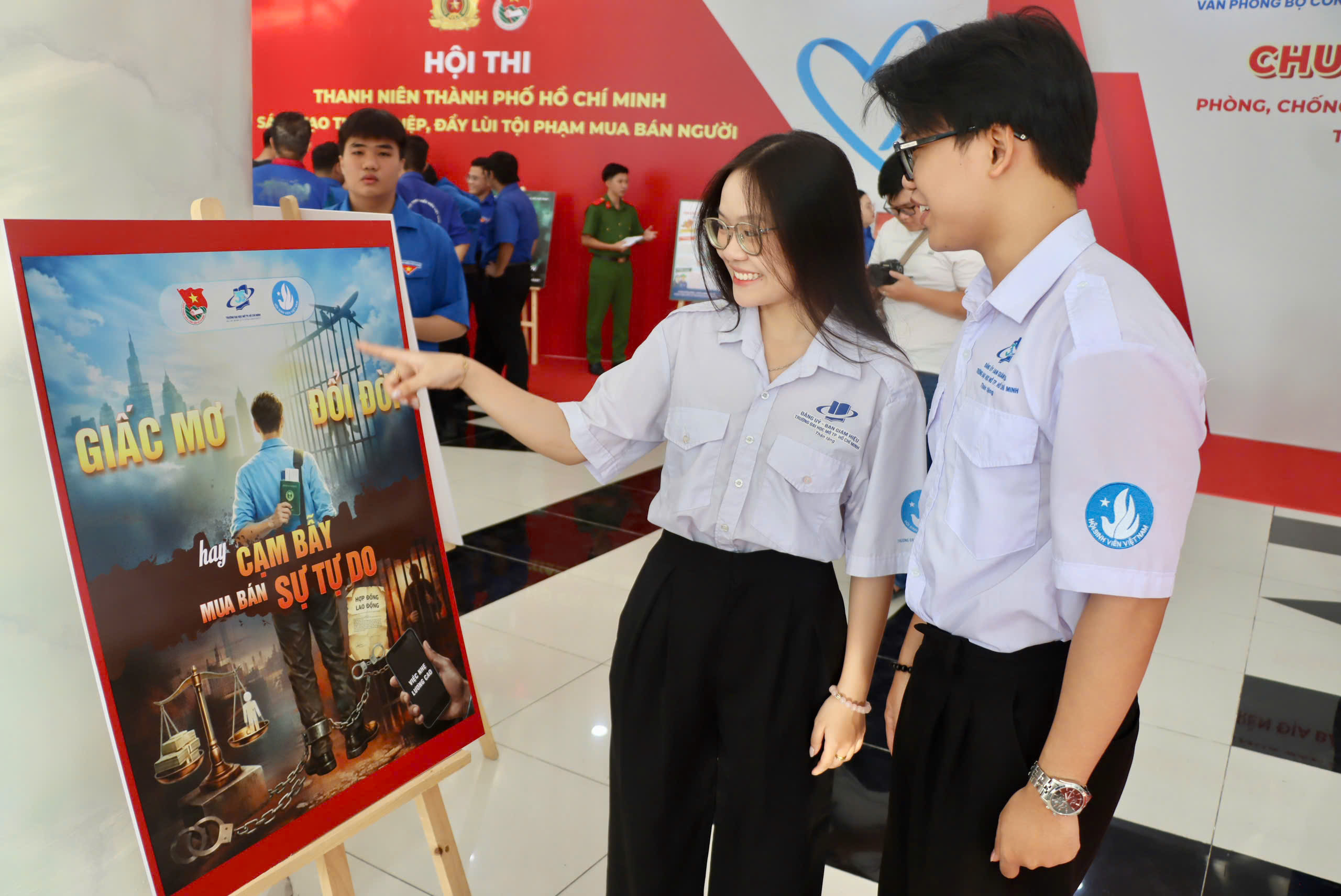 mua bán người  - Ảnh 1.