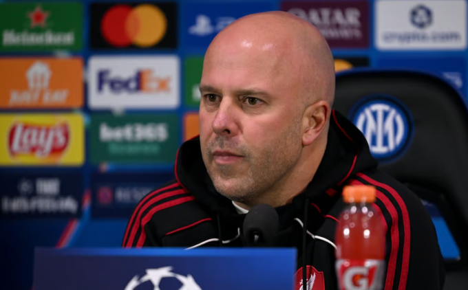 HLV Arne Slot trong buổi họp báo trước trận Liverpool gặp Inter Milan ở lượt sáu Champions League ngày 8/11. Ảnh: Liverpool FC