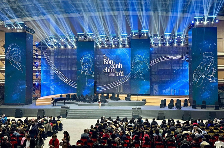 Sở VHTT Hà Nội chỉ rõ sai phạm của đơn vị tổ chức show Về Đây Bốn Cánh Chim Trời - Ảnh 1.