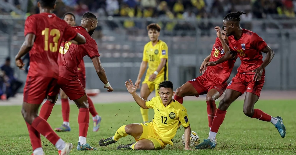Đội tuyển Malaysia bị xử thua 0-3 sau khi hòa Cape Verde 1-1. Ảnh: TNST. soc-bong-da-malaysia-chinh-thuc-nop-don-chong-lenh-fifa (1).jpg