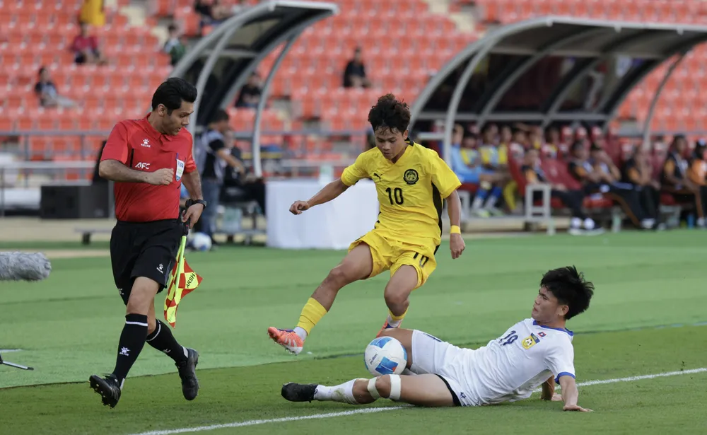 Haykal cho biết U-22 Malaysia quyết thắng mà không chấp nhận hòa đối thủ lớn Việt Nam. Ảnh: ANH PHƯƠNG. soc-u-22-malaysia-khong-chap-nhan-bat-tay-viet-nam-de-loai-indonesia (1).jpg