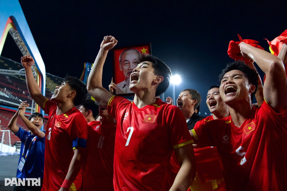 Steve Darby: “Di sản của HLV Troussier giúp U22 Việt Nam vô địch SEA Games” - 1