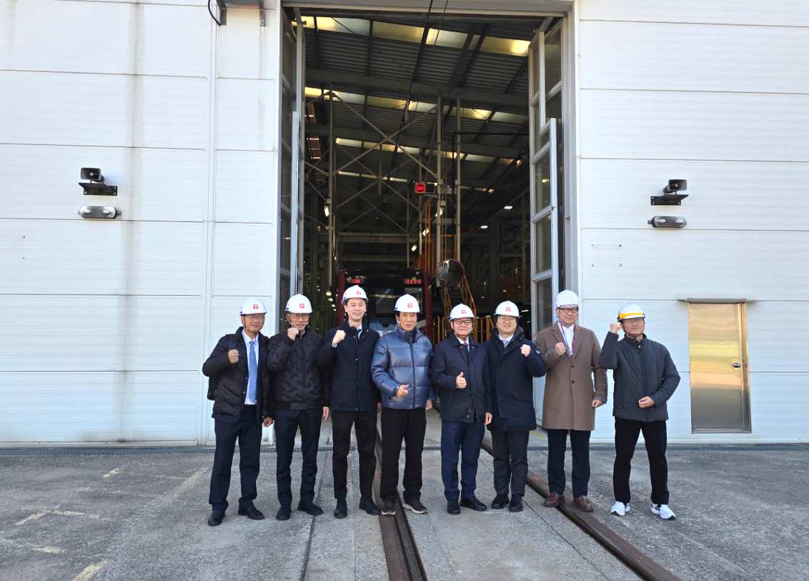 THACO ký Thỏa thuận với Hyundai Rotem, phát triển công nghiệp đường sắt 6 THACO ký Thỏa thuận với Hyundai Rotem, phát triển công nghiệp đường sắt - Ảnh 6.