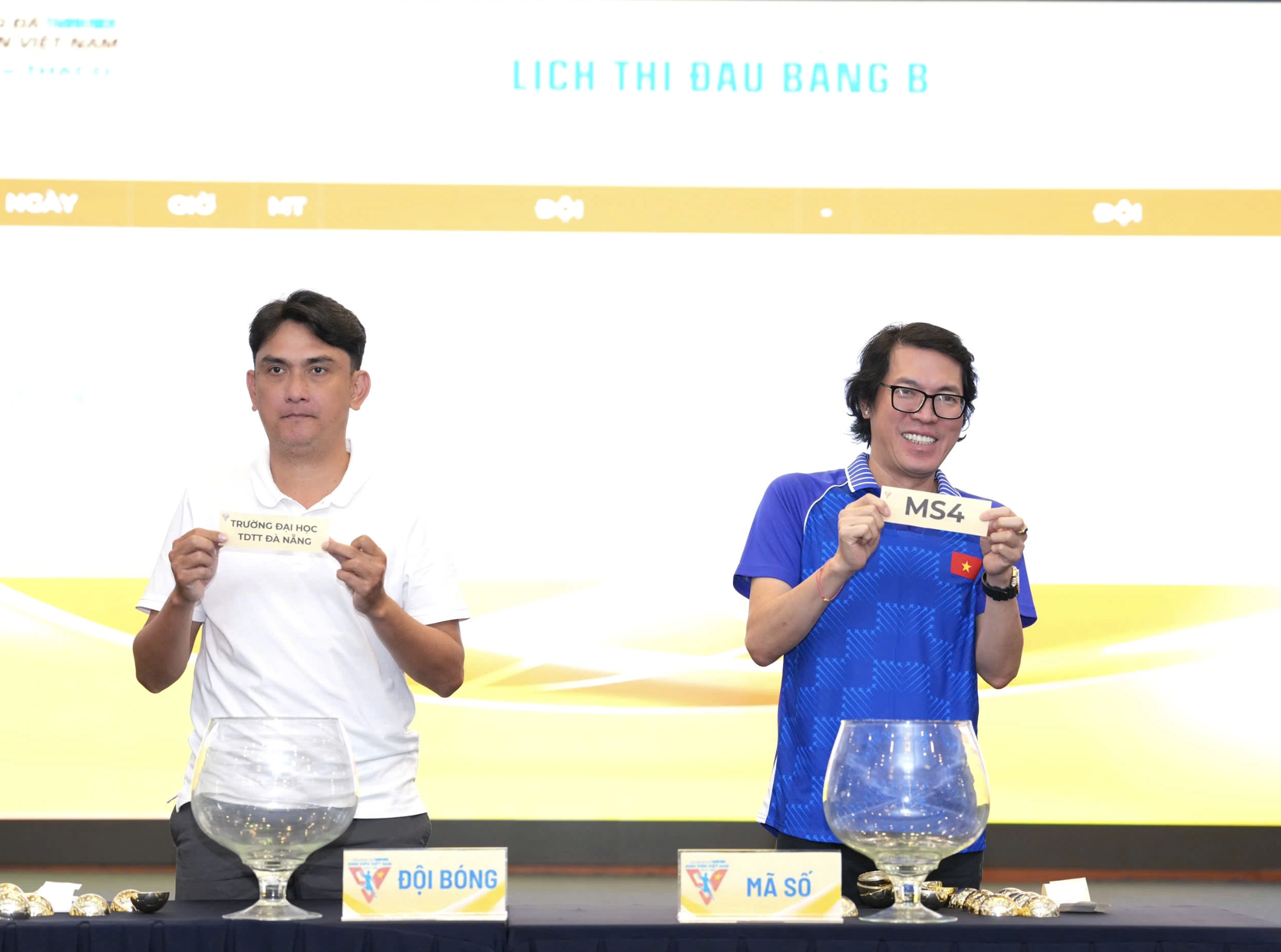 TNSV Thaco Cup ngày càng hay, sẽ là cánh đồng của nhiều 'đóa hoa nở muộn'
- Ảnh 1. TNSV Thaco Cup ngày càng hay, sẽ là cánh đồng của nhiều 'đóa hoa nở muộn'
- Ảnh 1.