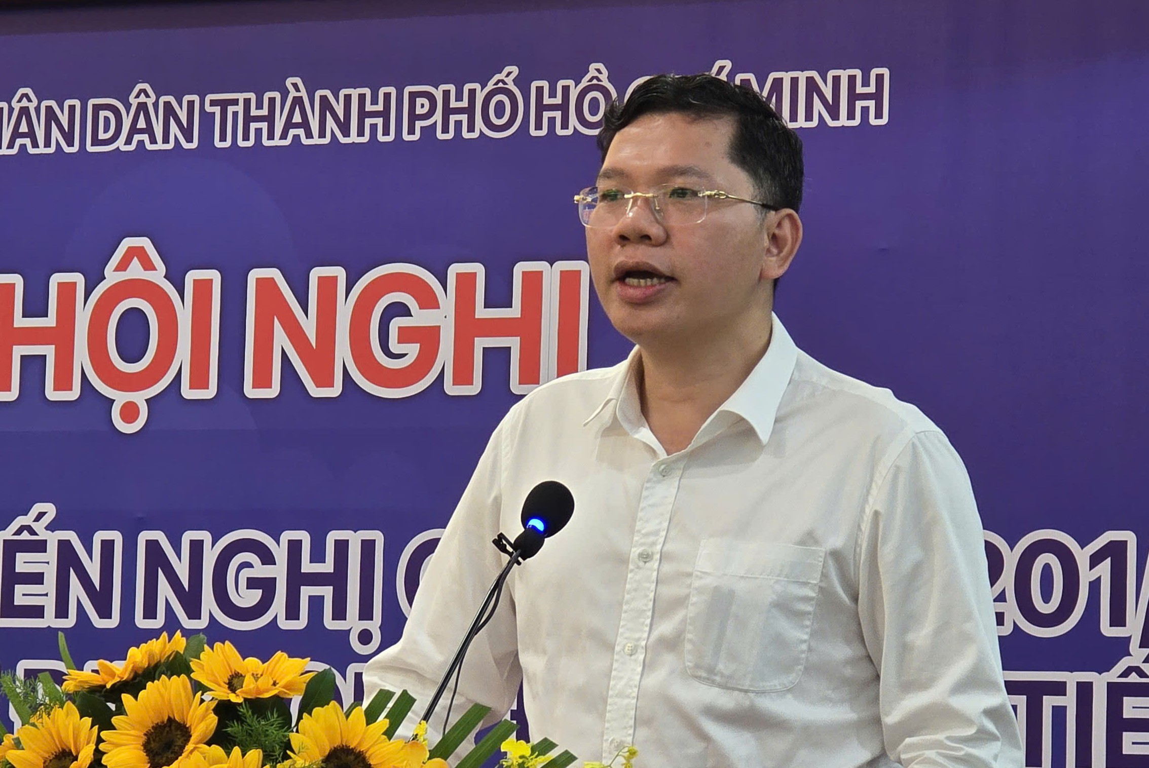 TP.HCM công bố 8 khu đất kêu gọi đầu tư làm nhà ở xã hội 1 TP.HCM công bố 8 khu đất kêu gọi đầu tư làm nhà ở xã hội - Ảnh 1.