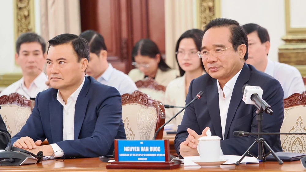 Chủ tịch UBND TP.HCM Nguyễn Văn Được cho biết TP.HCM là vùng đất thấp dễ xảy ra tình trạng ngập úng. Ảnh: HOÀNG QUÂN chống ngập.jpg