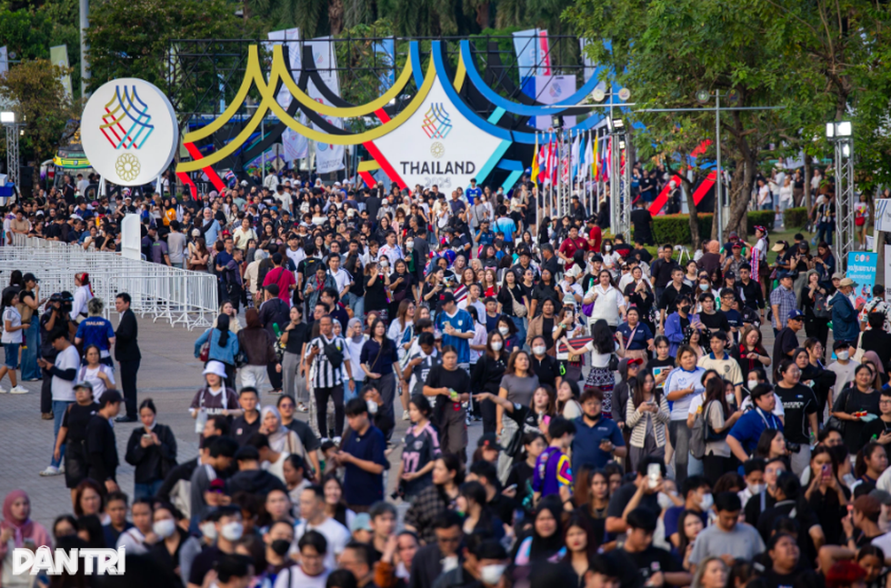 Tác nghiệp SEA Games, phóng viên Dân trí thành “thổ địa” bất đắc dĩ - 4