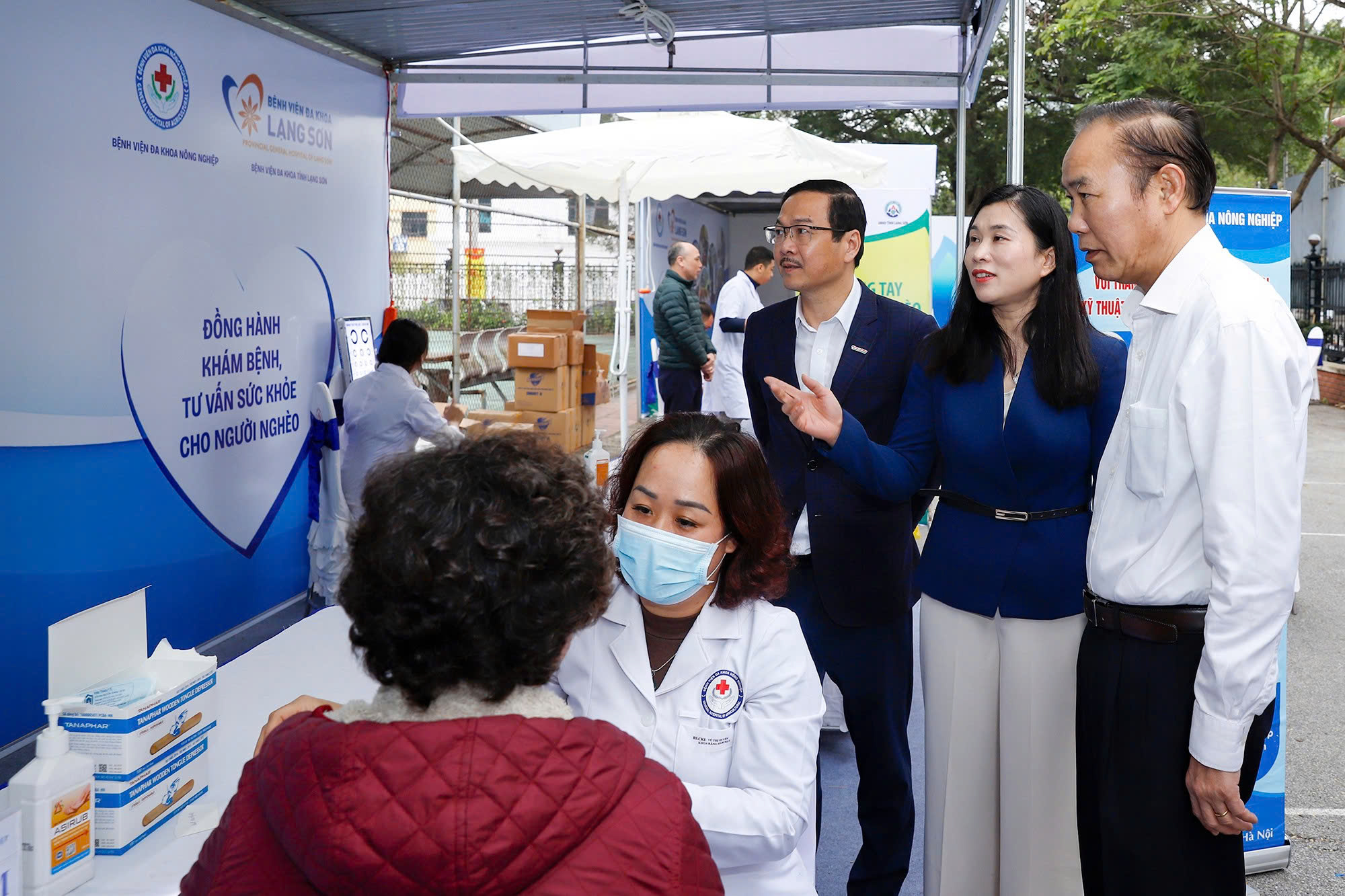 Việt Nam nổi bật trong công tác giảm nghèo bền vững tại Châu Á - Ảnh 1.