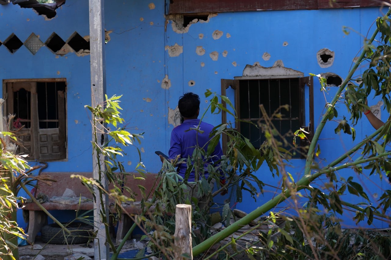 Thái Lan bị dội 40 tên lửa, Campuchia hứng hơn trăm quả đạn pháo - Ảnh 1.