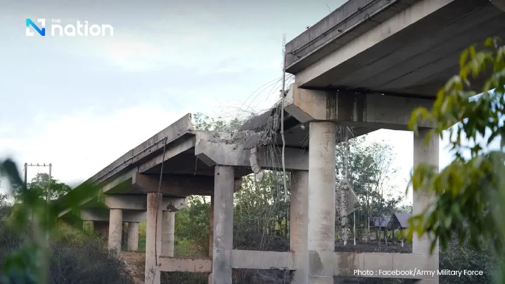 Quân đội Thái Lan đăng tải hình ảnh cây cầu bị F-16 của Thái Lan phá huỷ ngày 13-12. Ảnh: NATION Biên giới Thái Lan - Campuchia: Bangkok triển khai F-16 khi nghi ngờ Phnom Penh tăng cường binh lực