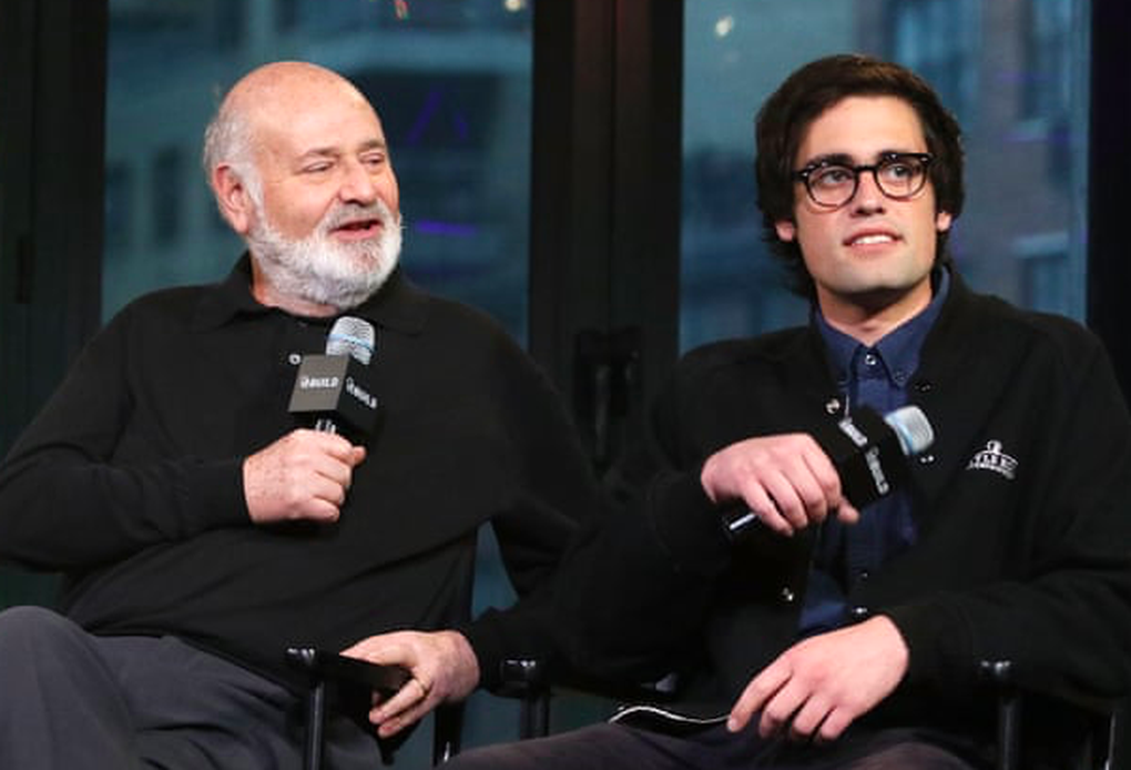 Thảm án gia đình rúng động Hollywood: Con trai ra tay sát hại cha mẹ - 2