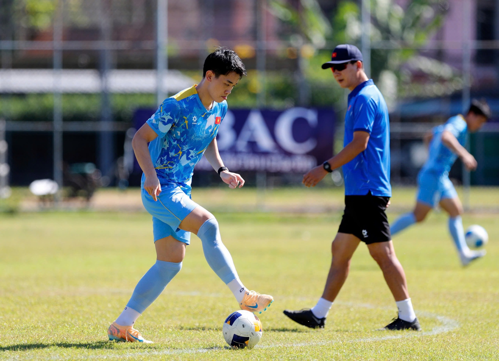 U.23 Việt Nam còn rất nhiều vấn đề cần hoàn thiện: Thắng Malaysia không dễ nhưng phải thắng!- Ảnh 2.