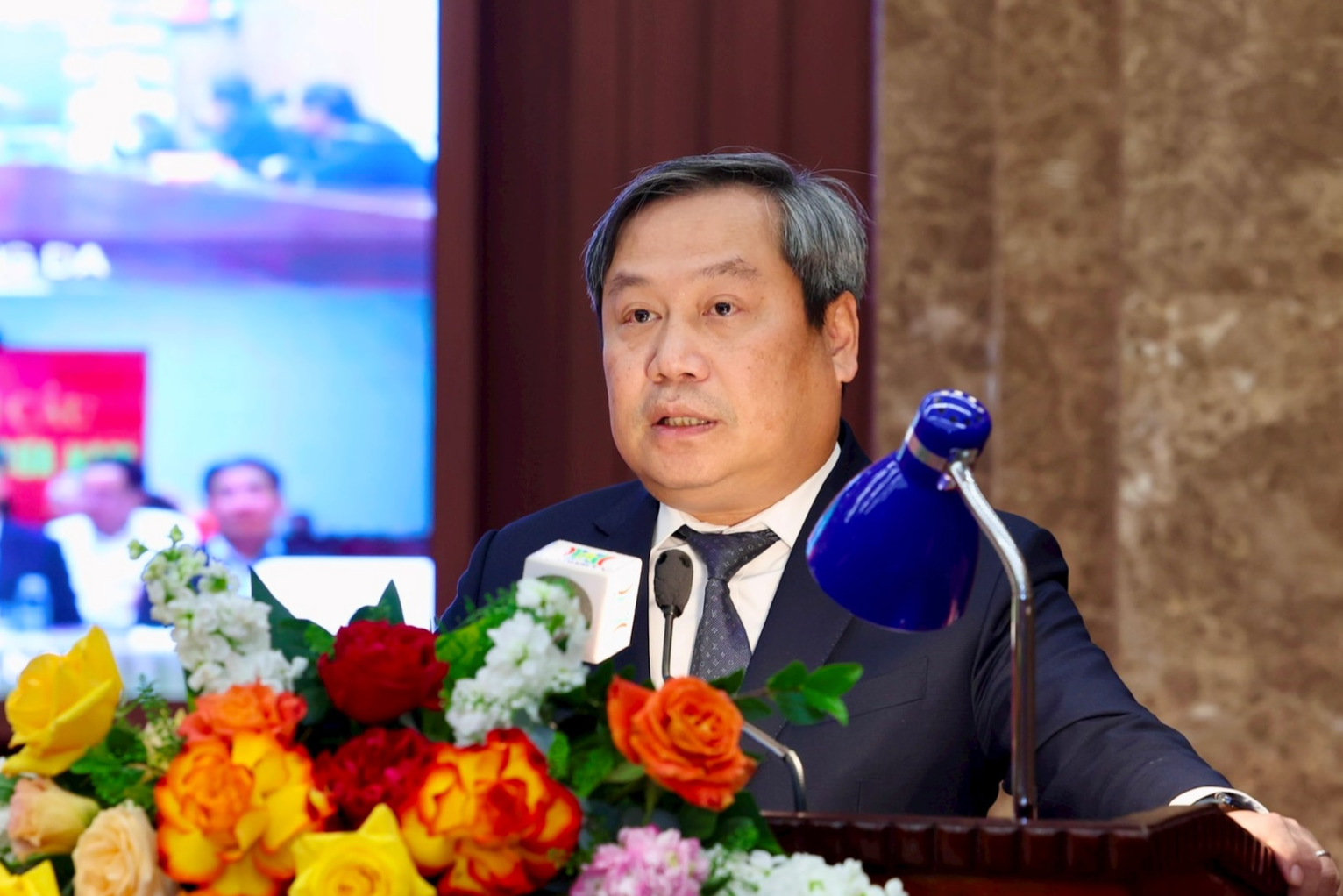 Chủ tịch Hà Nội: Thay thế cán bộ né tránh, cản trở bước tiến của thủ đô- Ảnh 1.