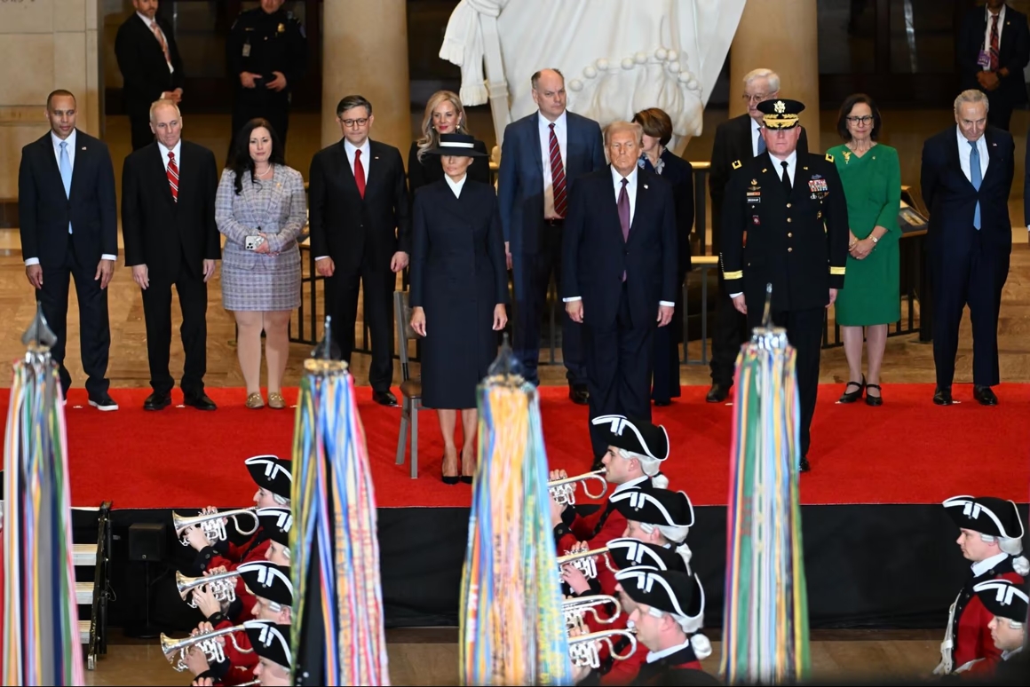 Thế giới năm 2025: Tâm điểm thuế quan, xung đột và trí tuệ nhân tạo - Ảnh 1.