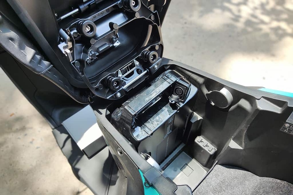 Thêm hãng xe Nhật gia nhập “cuộc chơi” đổi pin xe máy điện - 1