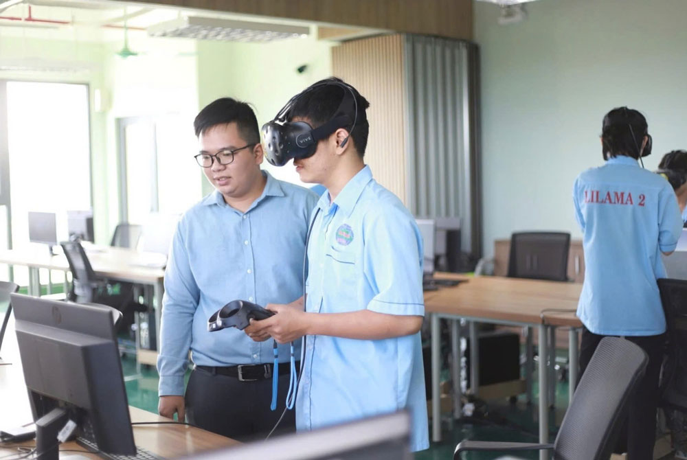 Thiếu lao động lành nghề, sản xuất khó bứt tốc - Ảnh 1.